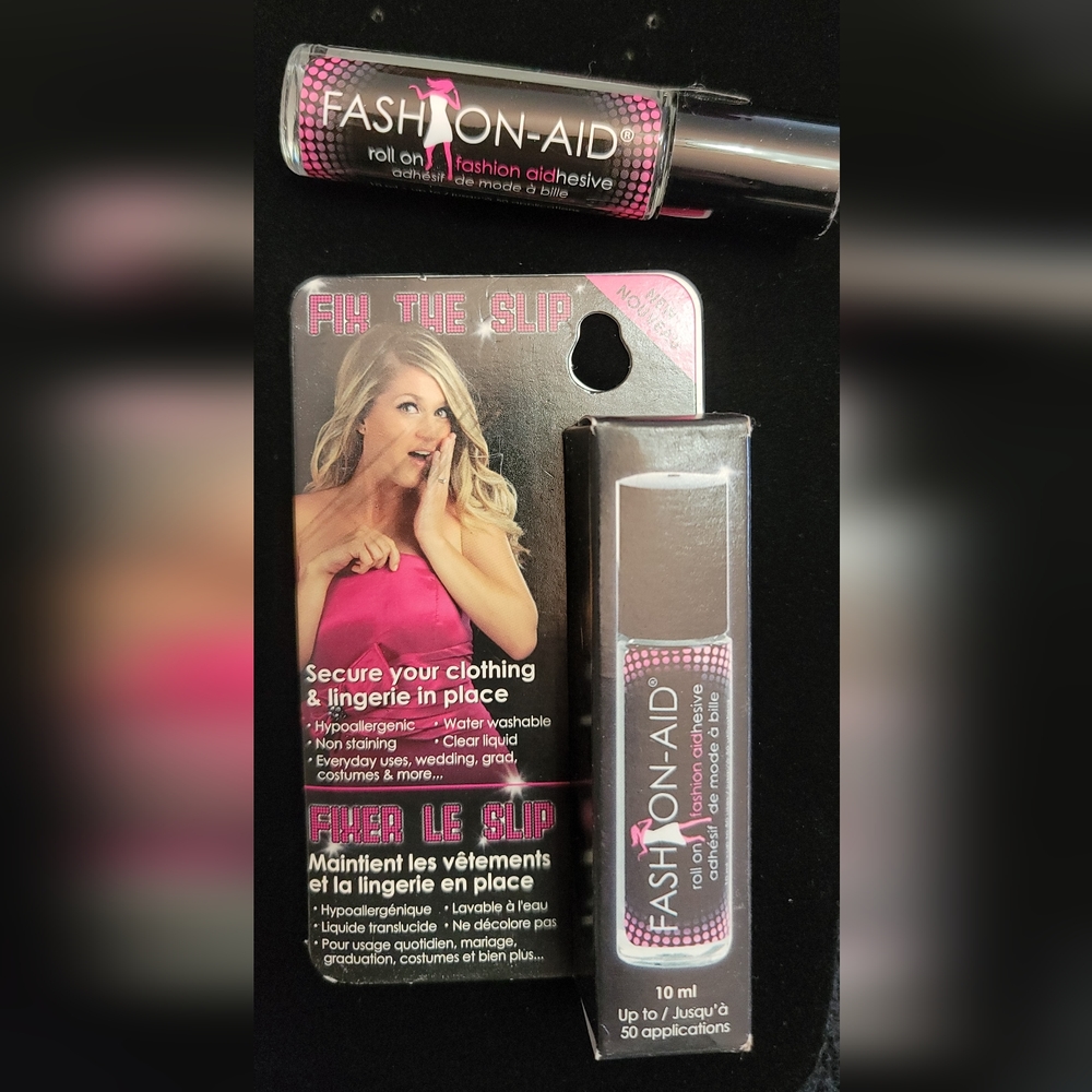 NIB! Secure Clothing & More! Fashion-Aid Better than clothing Or Boob tape!